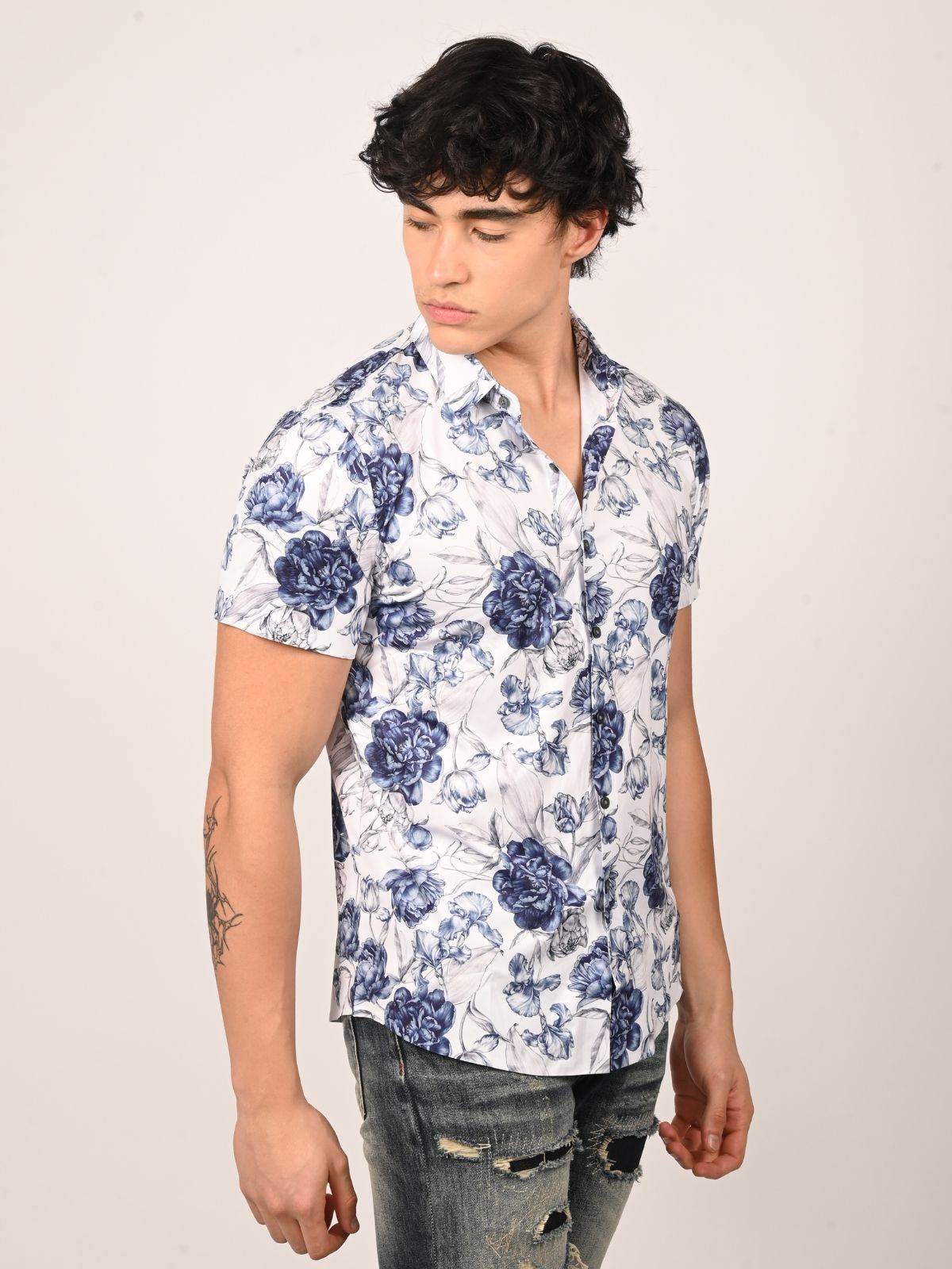Franco White And Blue Polyster Printed Shirts For Men