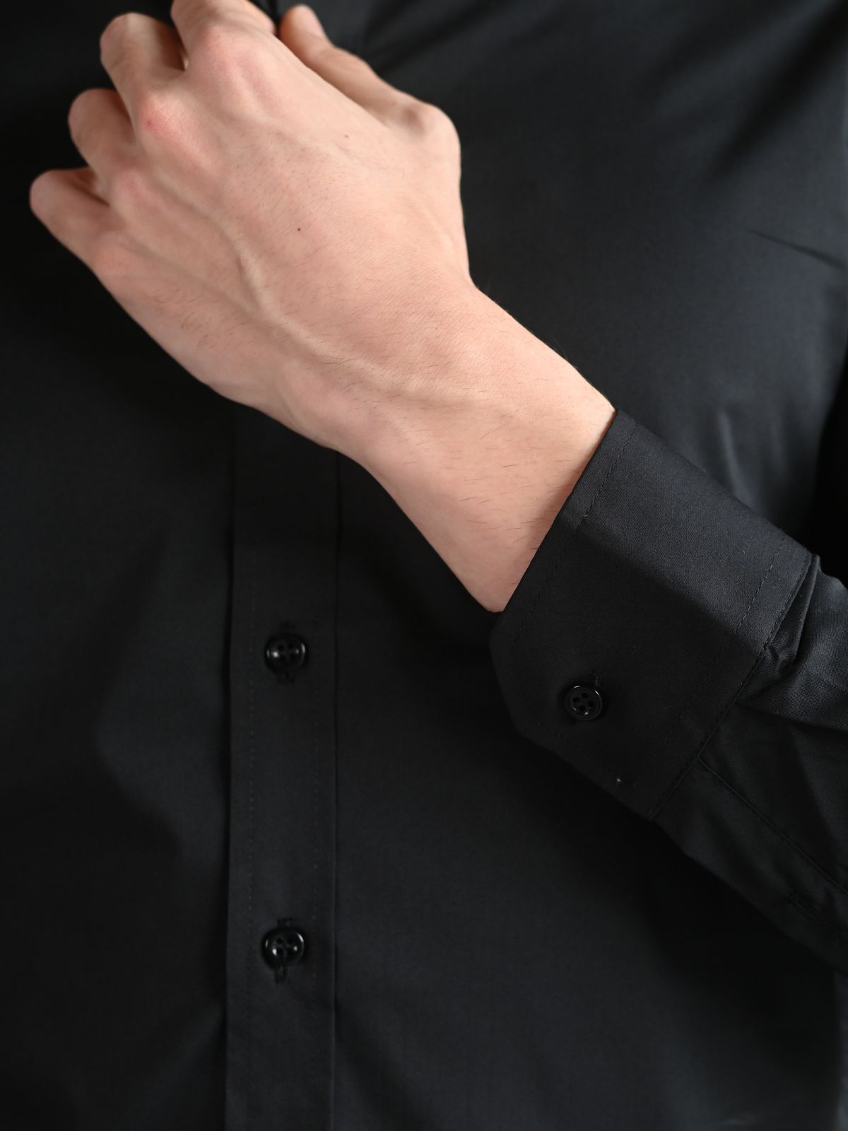 Black Solid Cotton Poplin Formal Shirt For Men