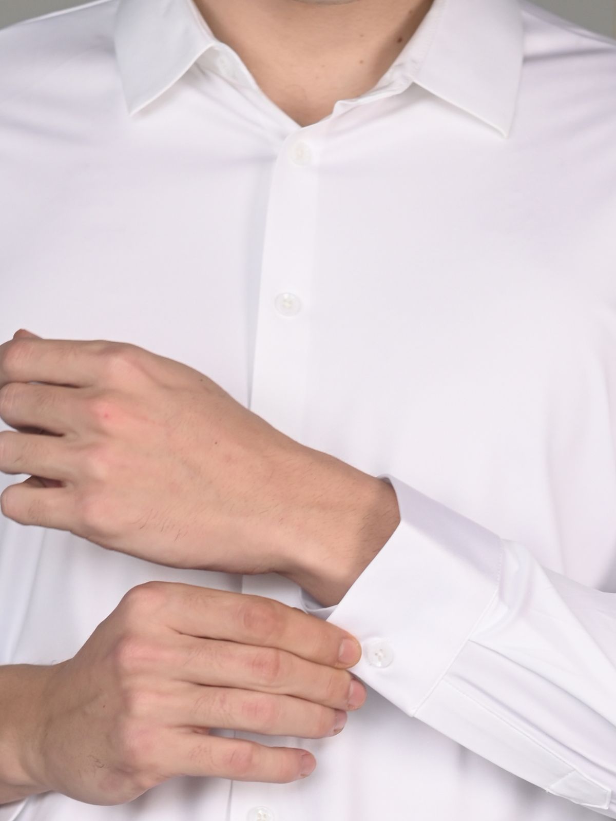 White Solid Polyester Lyvra Formal Shirt For Men