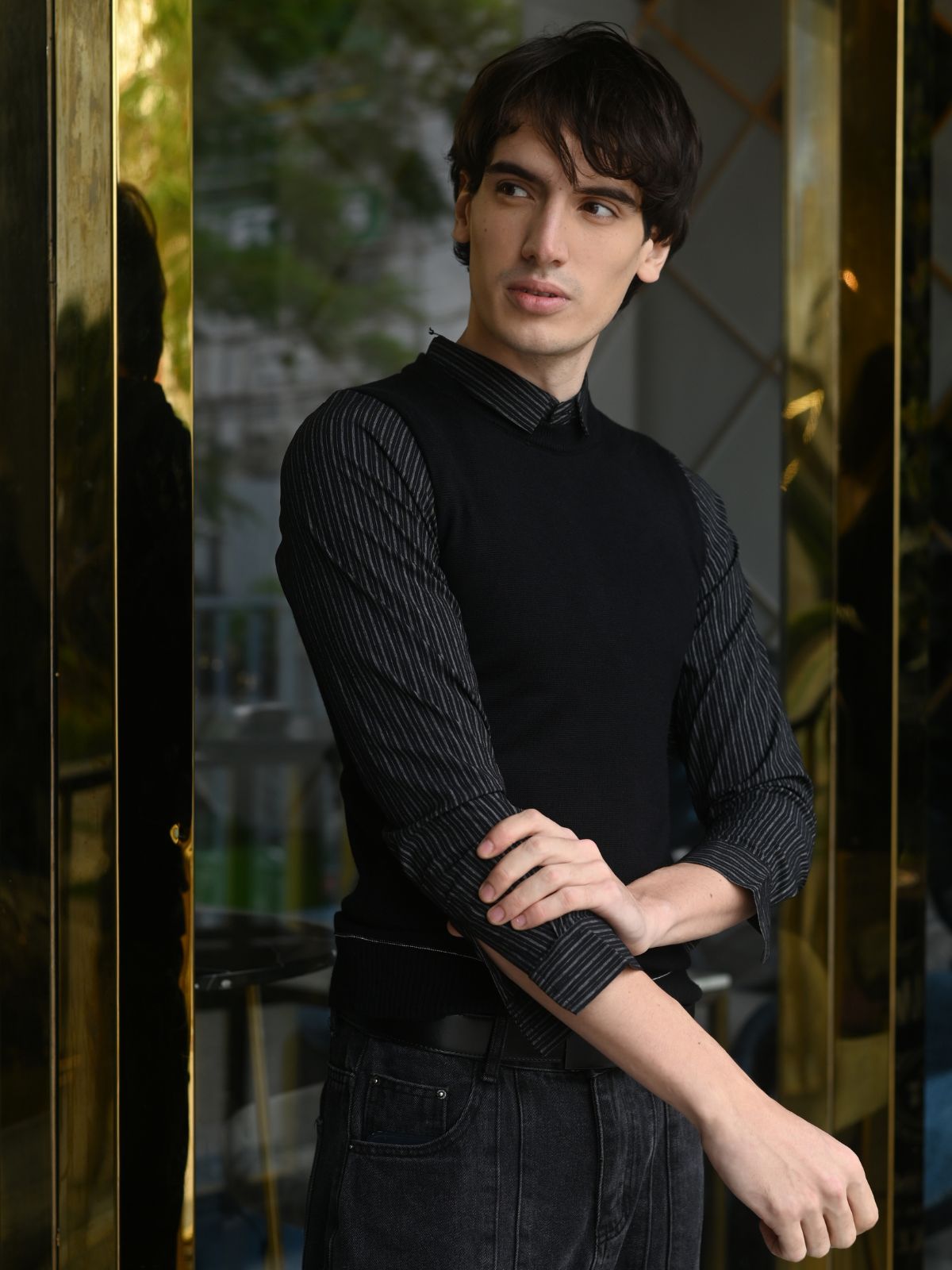 Black Solid Cotton Jersey Sweatshirt For Men