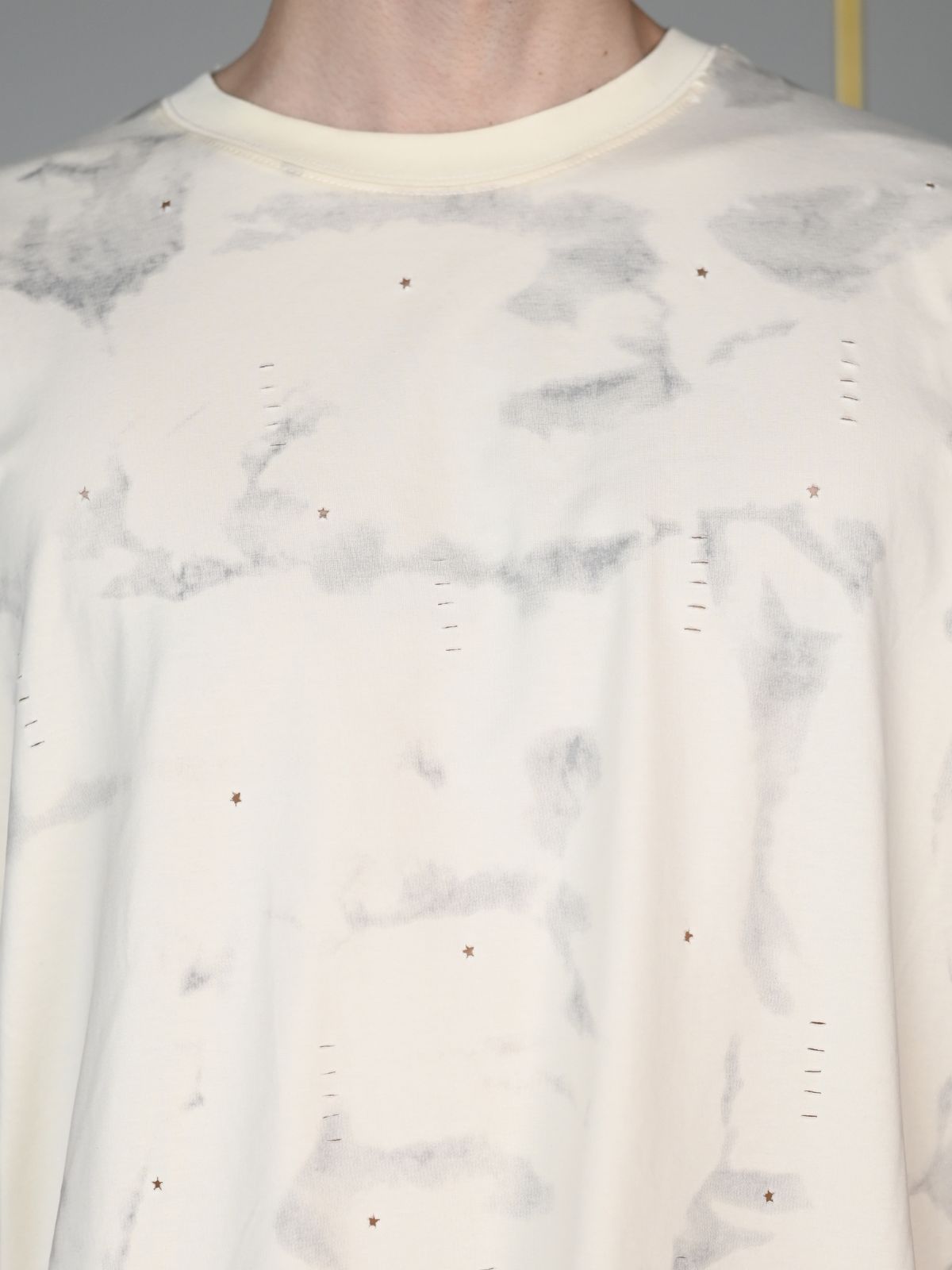 Cream Printed Tie and dye Cotton jersey T-shirt For Men